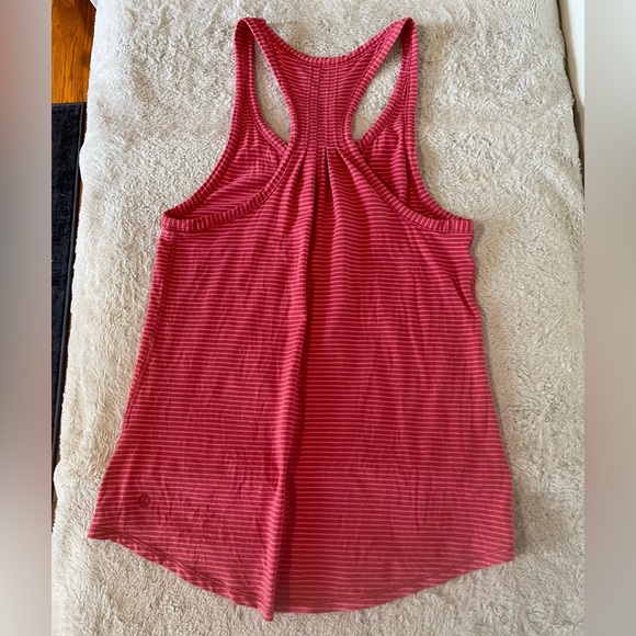 Lululemon Yogi Everyday Tank - Picture 5 of 12